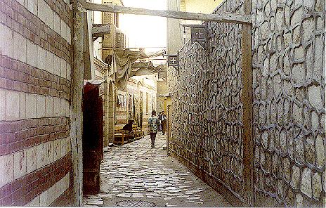 An Old Cairo alley leading onto Ben Ezra